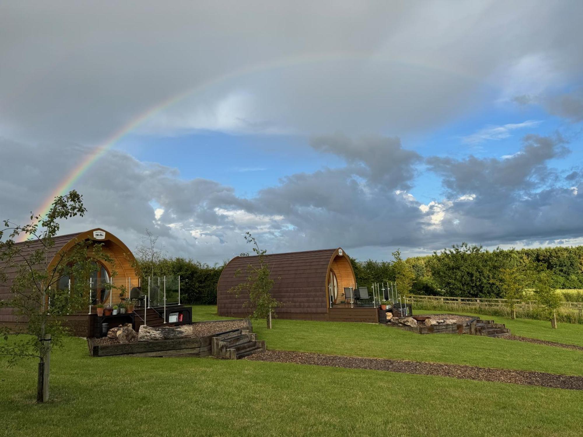 スタンフォード・ブリッジ Mingle Dale- Bugthorpe Grange Glampingヴィラ エクステリア 写真