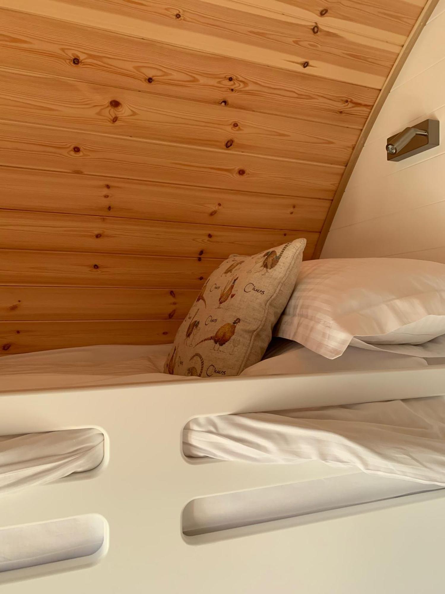 スタンフォード・ブリッジ Mingle Dale- Bugthorpe Grange Glampingヴィラ エクステリア 写真